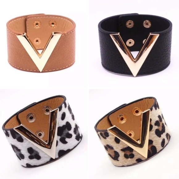 𝅺leather or Faux Fur V Cuff Bracelet - Picture 1 of 9
